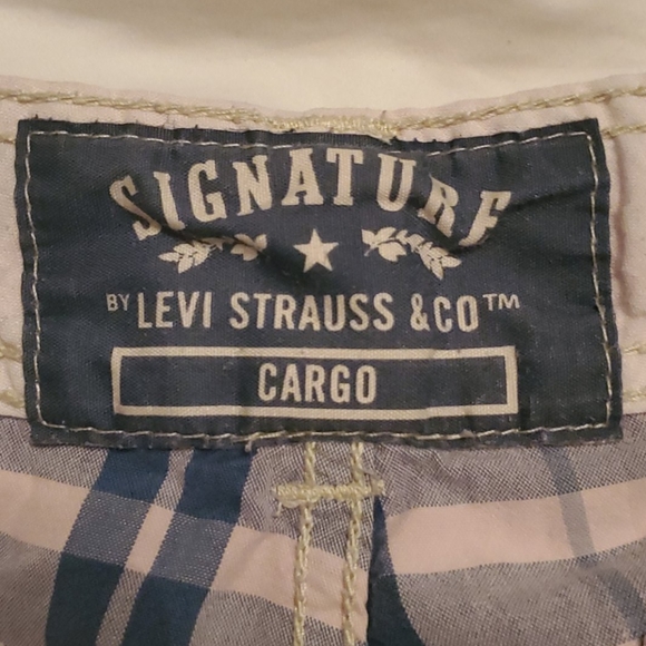 Levi's cargo shorts - Picture 1 of 2